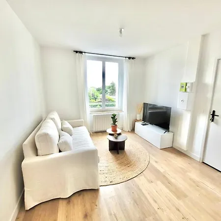 Апартаменти Au Calme Equipe, 20' A Pieds De La Брест
